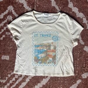 Arula Cream Casual Tee